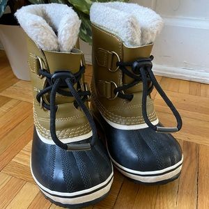 Sorel Kids Yoot Pac snow boots